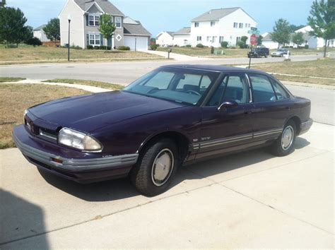 92 olds 88 royale|Used 1992 Oldsmobile 88 Royale Sedan 4D .